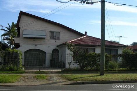 Property photo of 16 Ellam Drive Seven Hills NSW 2147