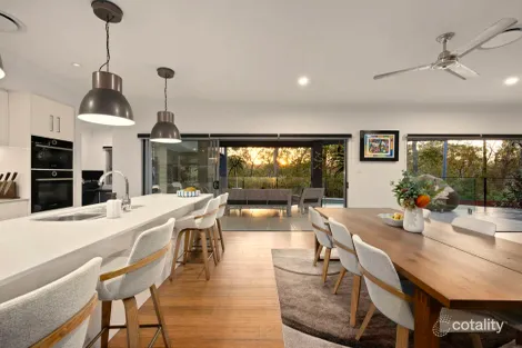 70 CREST RIDGE PDE, BROOKWATER, QLD 4300