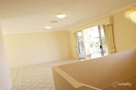 Property photo of 43 Flame Tree Crescent Carindale QLD 4152