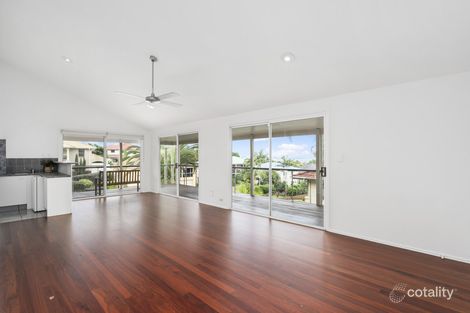 Property photo of 62 Armstrong Way Highland Park QLD 4211