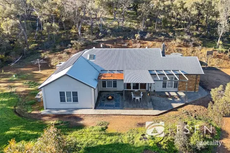 31 Sutcliffe Rd, Lockwood South, VIC 3551