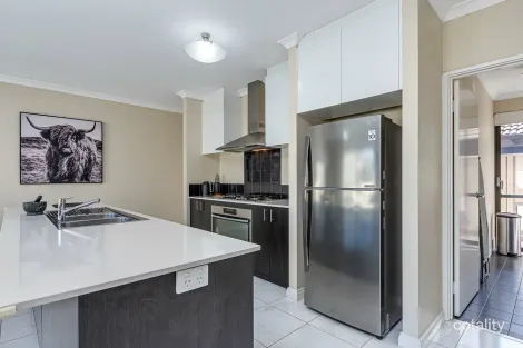 Property photo of 5 Karralea Way Pearsall WA 6065