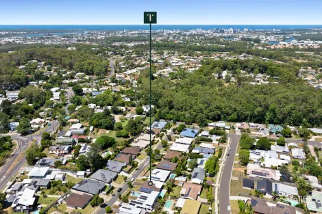 Property photo of 13 Crows Ash Place Kuluin QLD 4558