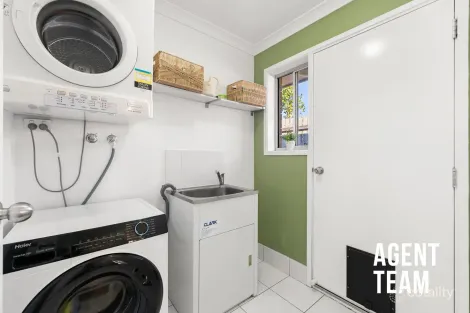 Property photo of 92 Hollows Circuit Macgregor ACT 2615