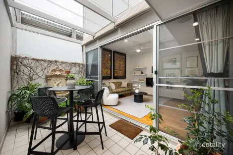 Property photo of 4 Todd Place Adelaide SA 5000