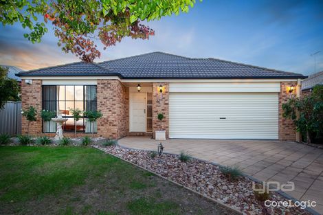 Property photo of 29 Blenheim Way Caroline Springs VIC 3023