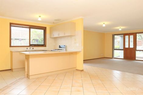 Property photo of 1/298 Dandelion Drive Rowville VIC 3178