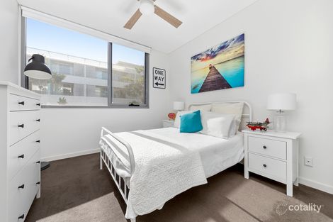 Property photo of 203/10 Savona Drive Wentworth Point NSW 2127