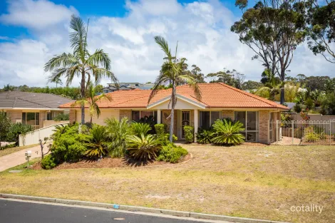 195 Pacific Way, Tura Beach, NSW 2548