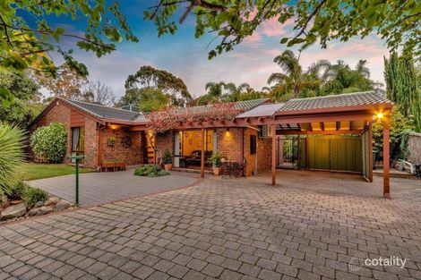 118 Broadmeadow Dr, Flagstaff Hill, SA 5159