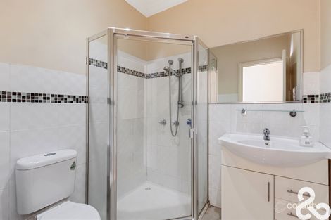 Property photo of 2/122 Ballantyne Street Thornbury VIC 3071