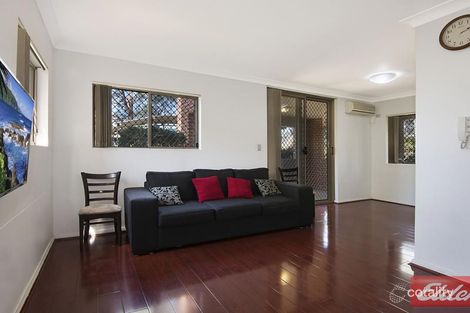 Property photo of 12/2 Wentworth Avenue Toongabbie NSW 2146