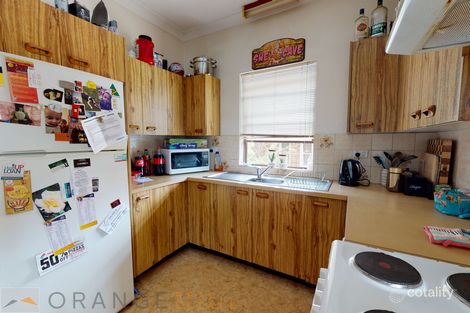 Property photo of 38 Glenroi Avenue Orange NSW 2800