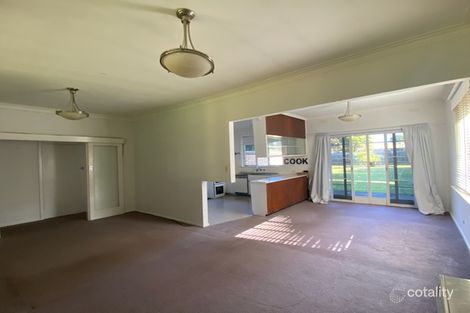 Property photo of 32 Raynes Park Road Hampton VIC 3188