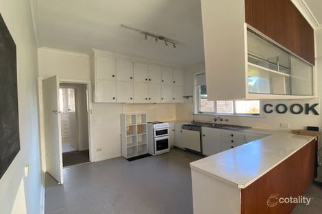 Property photo of 32 Raynes Park Road Hampton VIC 3188