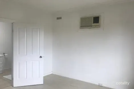 Property photo of 1/61 Lahona Avenue Bentleigh East VIC 3165