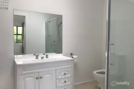 Property photo of 1/61 Lahona Avenue Bentleigh East VIC 3165