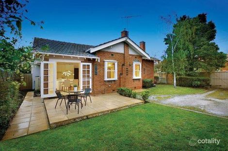 Property photo of 21A Riddell Parade Elsternwick VIC 3185