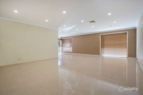 Property photo of 11 Wesley Place Horningsea Park NSW 2171