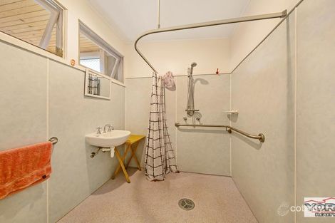 20 Wattle St, Harlaxton, QLD 4350