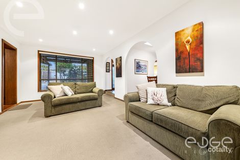 Property photo of 14 Baraga Grove Modbury Heights SA 5092