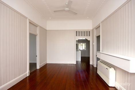 Property photo of 1 George Lane Newtown QLD 4305