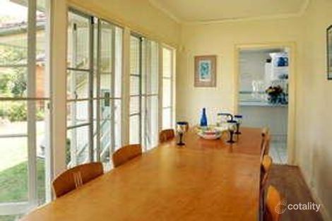 Property photo of 95 Seventh Avenue St Lucia QLD 4067