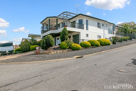 Property photo of 9 Millard Court Encounter Bay SA 5211