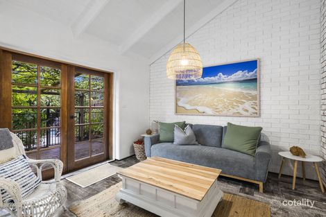 Property photo of 2 Blue Luben Close Korora NSW 2450