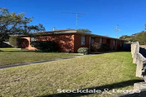 Property photo of 24 Banksia Crescent Churchill VIC 3842