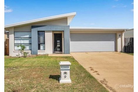 Property photo of 9 Henley Close Blacks Beach QLD 4740