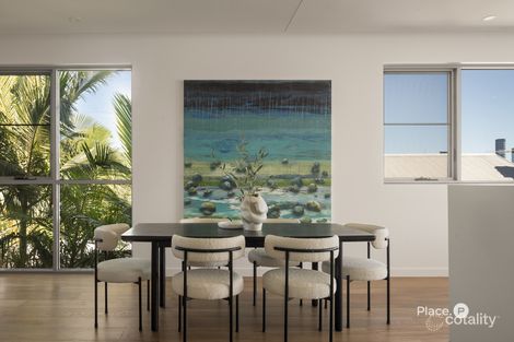 Property photo of 86 Wynnum Road Norman Park QLD 4170