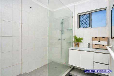 Property photo of 5 Jackson Close Westcourt QLD 4870