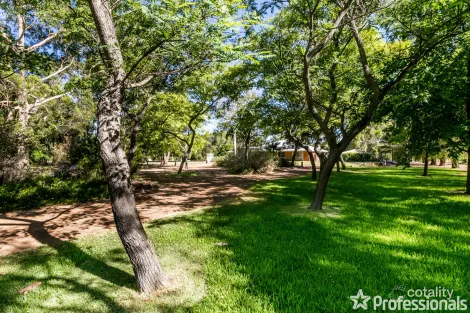 Property photo of 29 Myall Place Banjup WA 6164