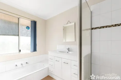 Property photo of 29 Myall Place Banjup WA 6164