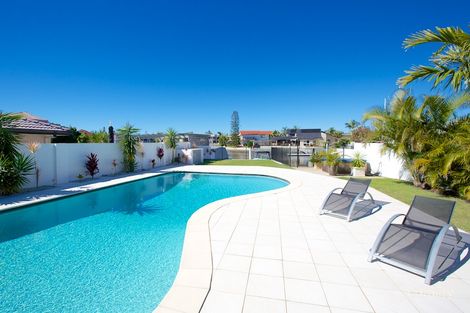 Property photo of 45 Daru Avenue Runaway Bay QLD 4216