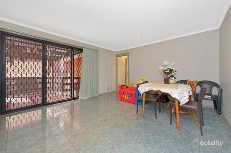 Property photo of 2 Packard Course Mill Park VIC 3082