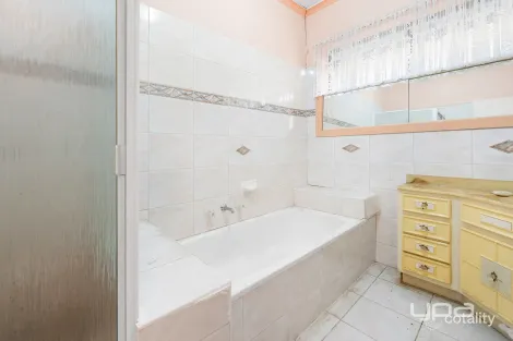 Property photo of 550 Main Road West Kings Park VIC 3021