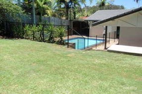 Property photo of 16 Mildura Drive Helensvale QLD 4212