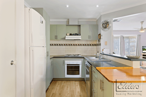 Property photo of 33 Pattison Drive Kangaroo Flat VIC 3555