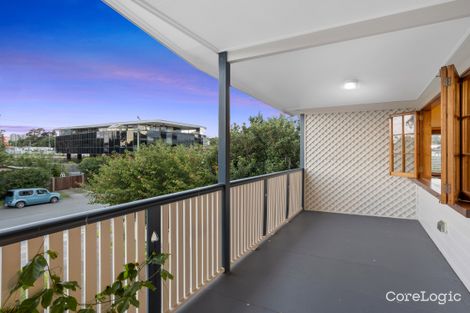 Property photo of 8 Geoffrey Avenue Southport QLD 4215