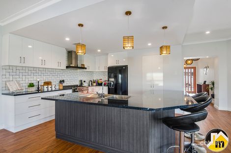 Property photo of 5 Coolum Close Worrolong SA 5291