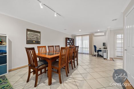 Property photo of 20A Bayside Court Jerrabomberra NSW 2619