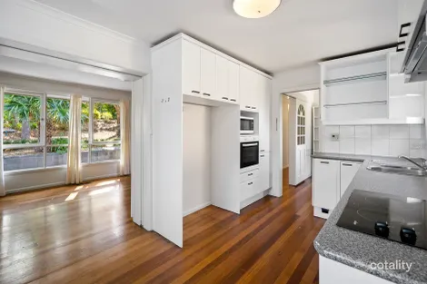 15 Montalbo Rd, Ringwood North, VIC 3134