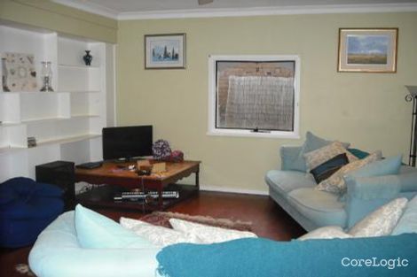 Property photo of 1 Royal Court Mount Waverley VIC 3149