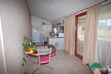 Property photo of 2 Fox Street Narrogin WA 6312