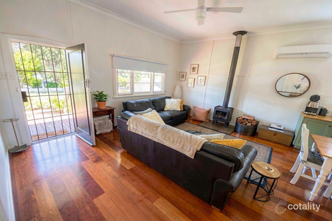 Property photo of 17 Marginata Crescent Dwellingup WA 6213