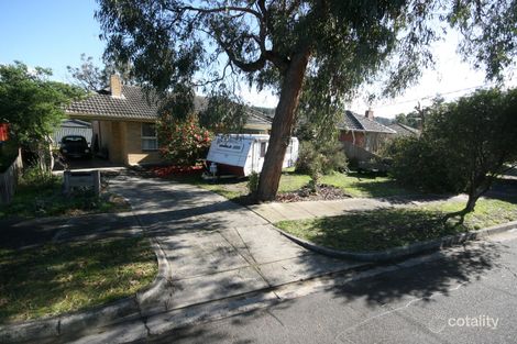 10 Mackenzie Ct, Croydon South, VIC 3136