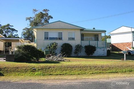 1 Laelana Ave, Budgewoi, NSW 2262