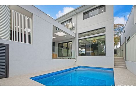 Property photo of 20 Hall Crescent Padstow NSW 2211